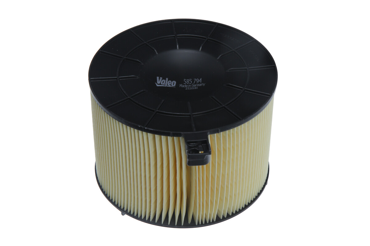 AIR FILTER AUDI A4 2.0